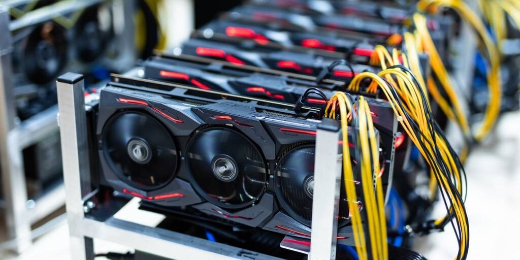 Bitcoin Miners Are Still Buying New Hardware Despite Headwinds—Here’s Why