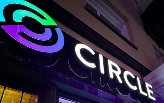 Circle works with JPMorgan and Citi for IPO bid, plans to file in late April
