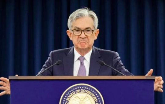 Fed keeps rates steady as policymakers weigh inflation risks from Trump tariffs