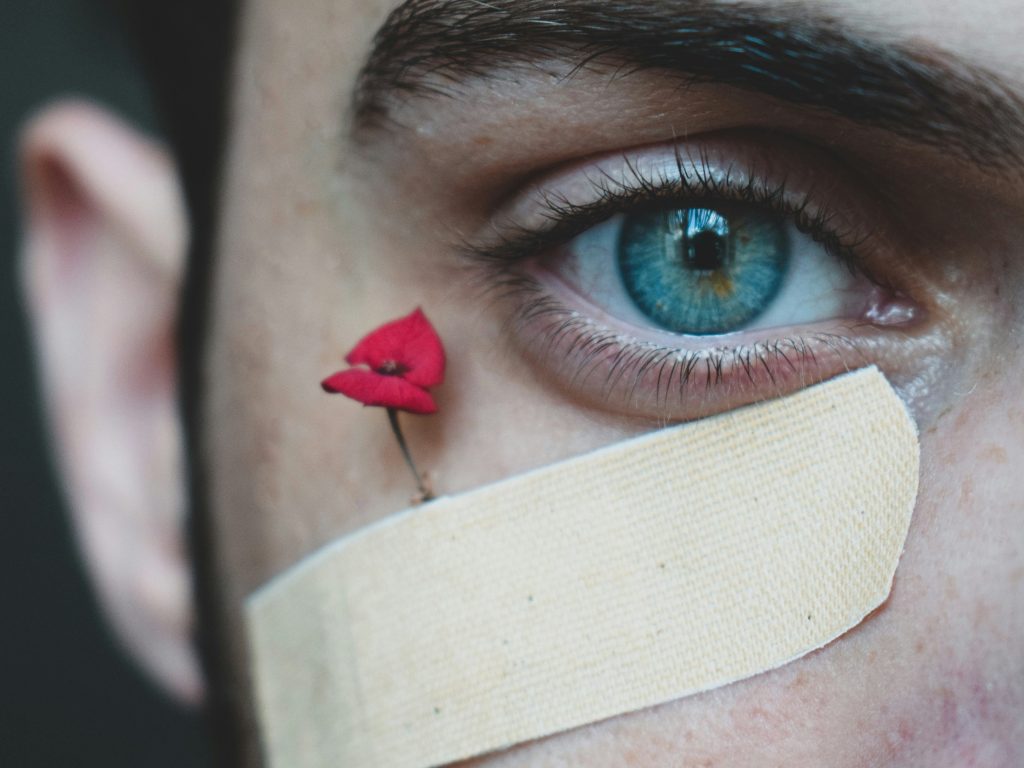 Ericsson and AWS bet on AI to create self-healing networks