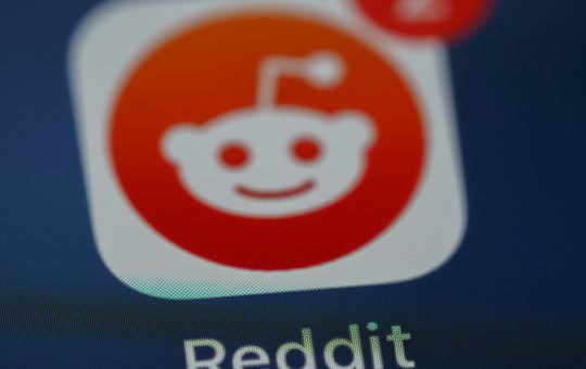 Reddit sues Anthropic over AI data scraping