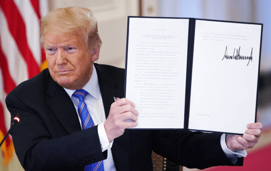 Trump Signs Landmark GENIUS Act, First US Stablecoin Law